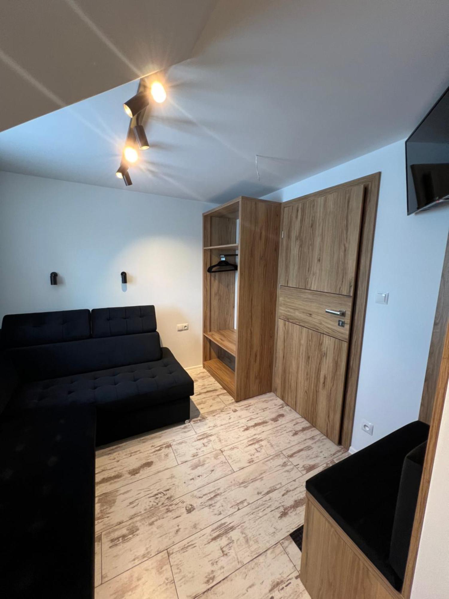 Ostoya Twoya Apartment *
